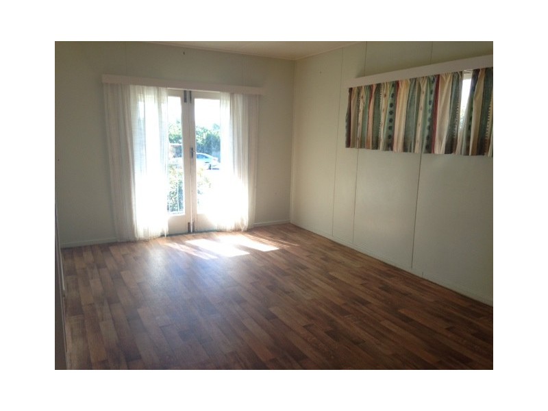 5 Don Street, Bowen QLD 4805