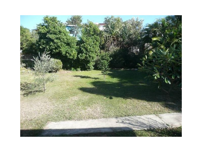 21 Casuarina Street, Bowen QLD 4805