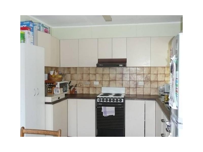 51 Tollington Road, Bowen QLD 4805