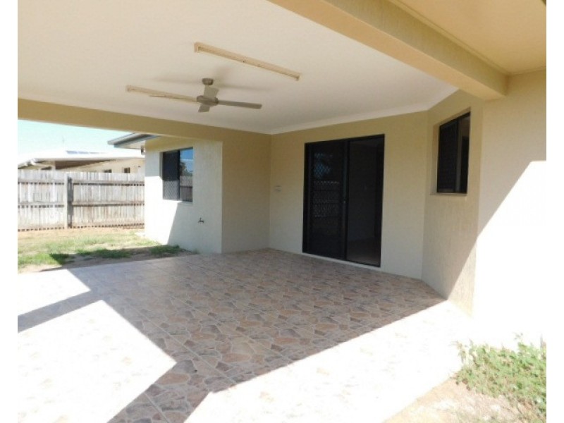21 Kirkpatrick Court, Bowen QLD 4805