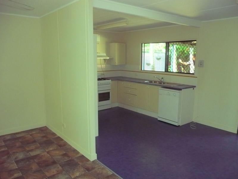 108 Leichhardt Street, Bowen QLD 4805