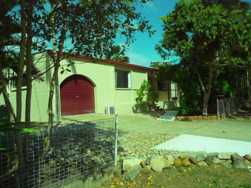 108 Leichhardt Street, Bowen QLD 4805
