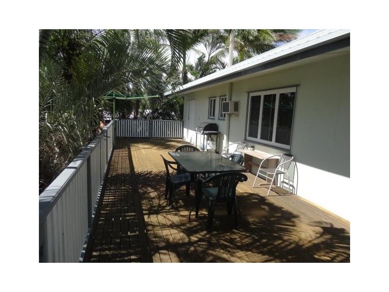 94 Gregory Street, Bowen QLD 4805