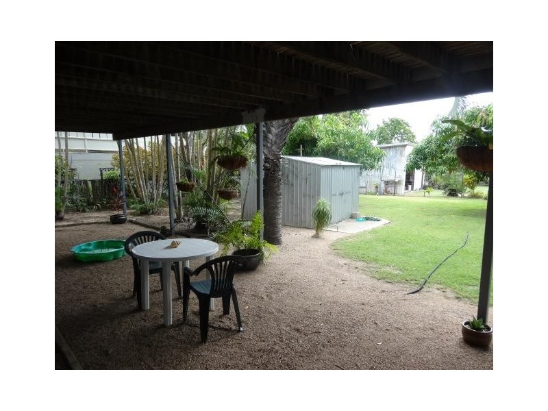 94 Gregory Street, Bowen QLD 4805