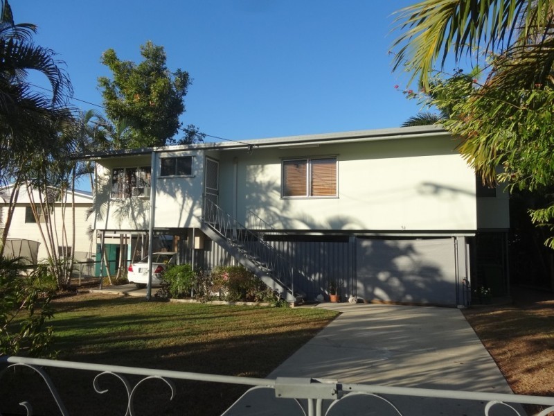 94 Gregory Street, Bowen QLD 4805