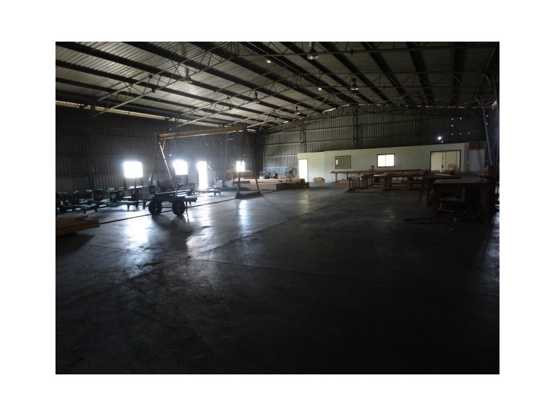 17 Collinsville Road, Bowen QLD 4805