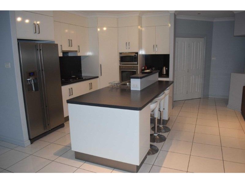 3 Pod Place, Bowen QLD 4805