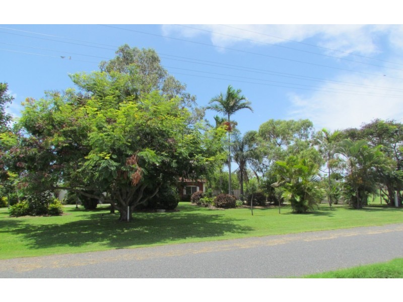 44 Avoca Road, Bowen QLD 4805