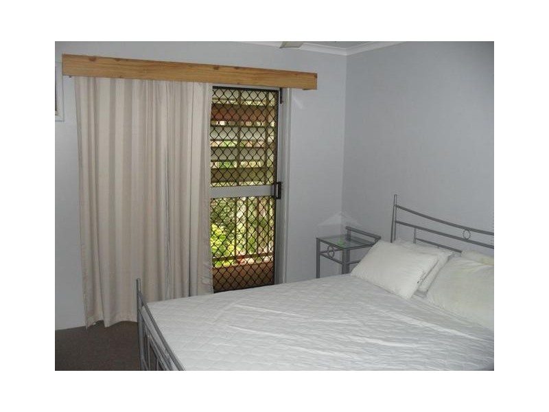 1/4 Dalrymple Street, Bowen QLD 4805