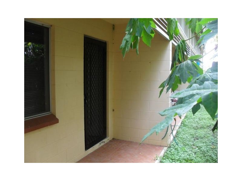 1/4 Dalrymple Street, Bowen QLD 4805