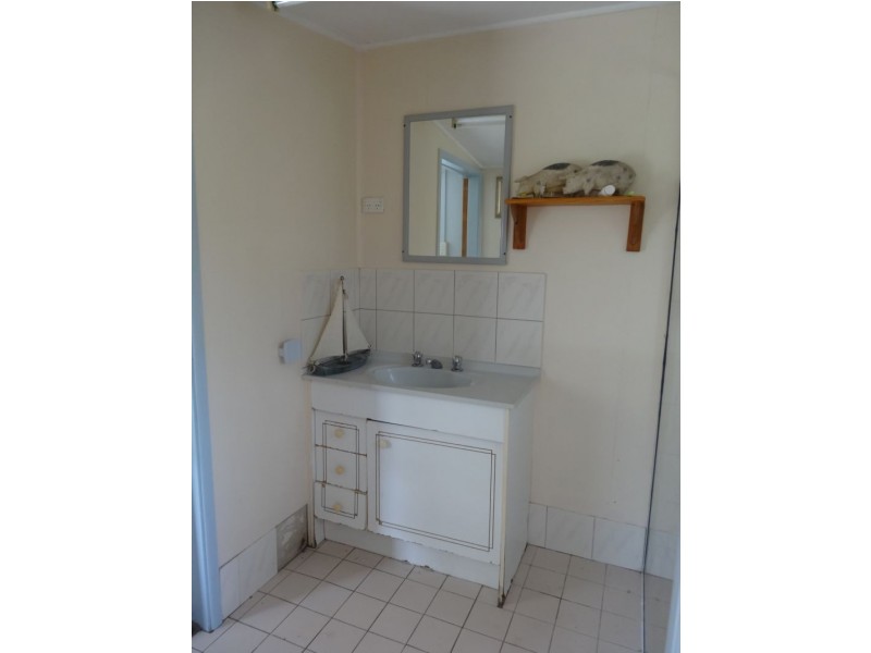 9 Leichhardt Lane, Bowen QLD 4805