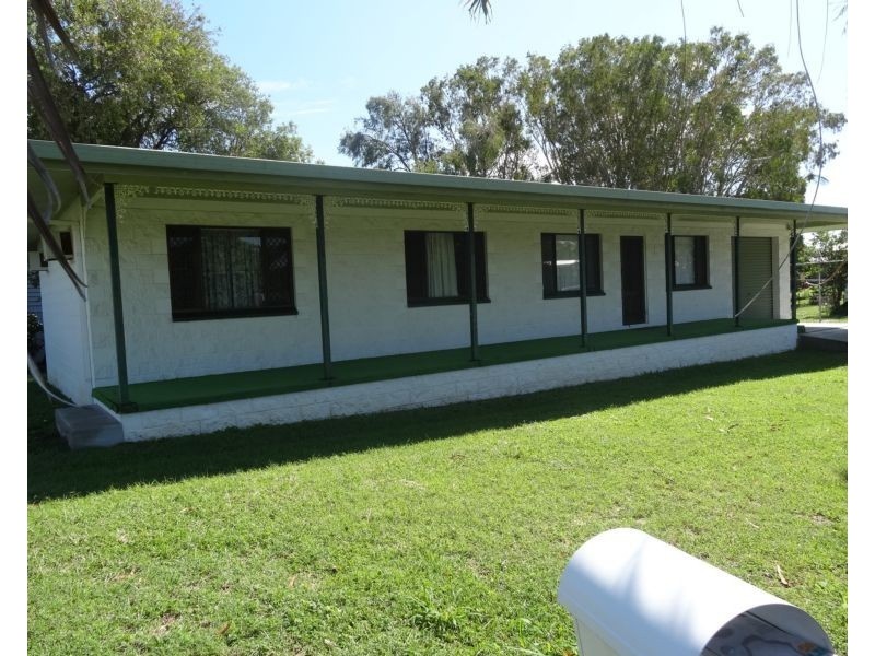 8 Webster Street, Bowen QLD 4805