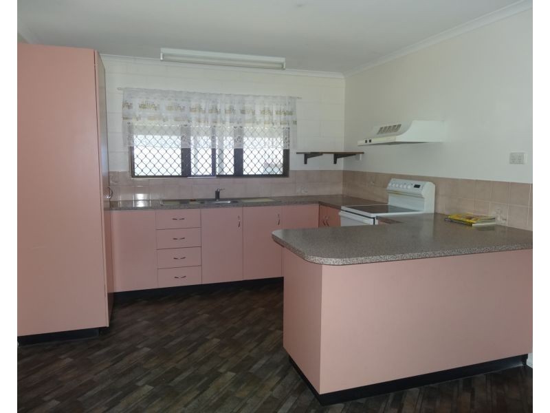 8 Webster Street, Bowen QLD 4805