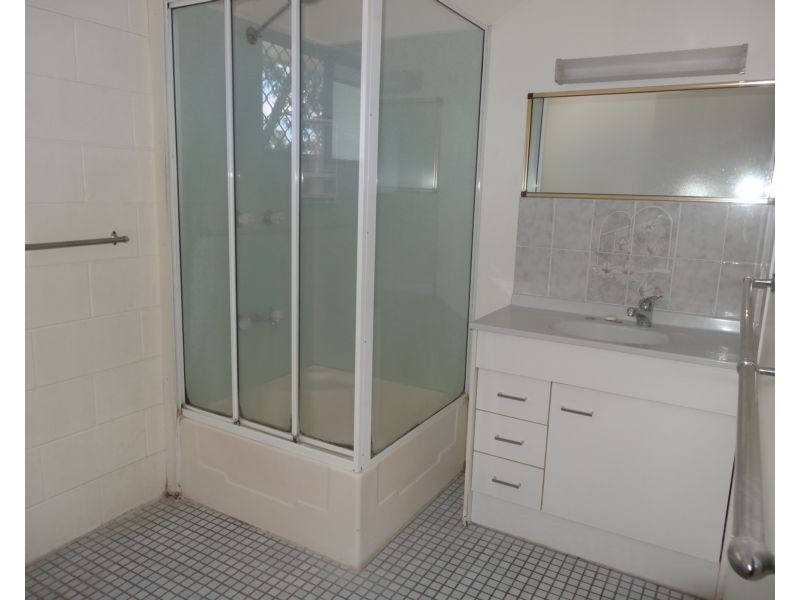 8 Webster Street, Bowen QLD 4805