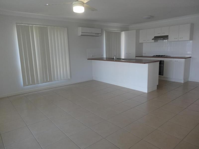 7 Oak Crescent, Bowen QLD 4805