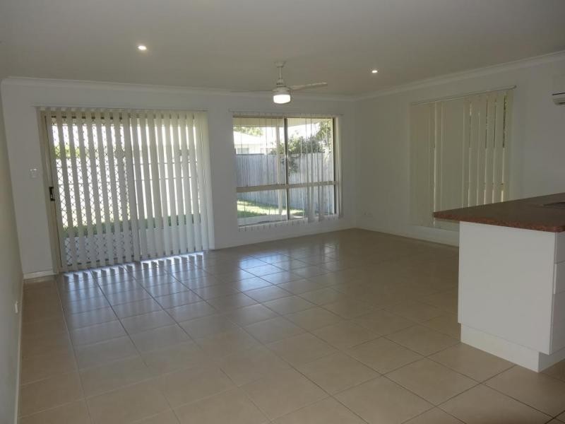 7 Oak Crescent, Bowen QLD 4805
