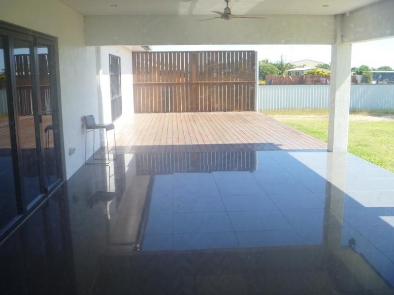 50 Flemington Road, Bowen QLD 4805