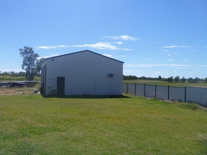 50 Flemington Road, Bowen QLD 4805