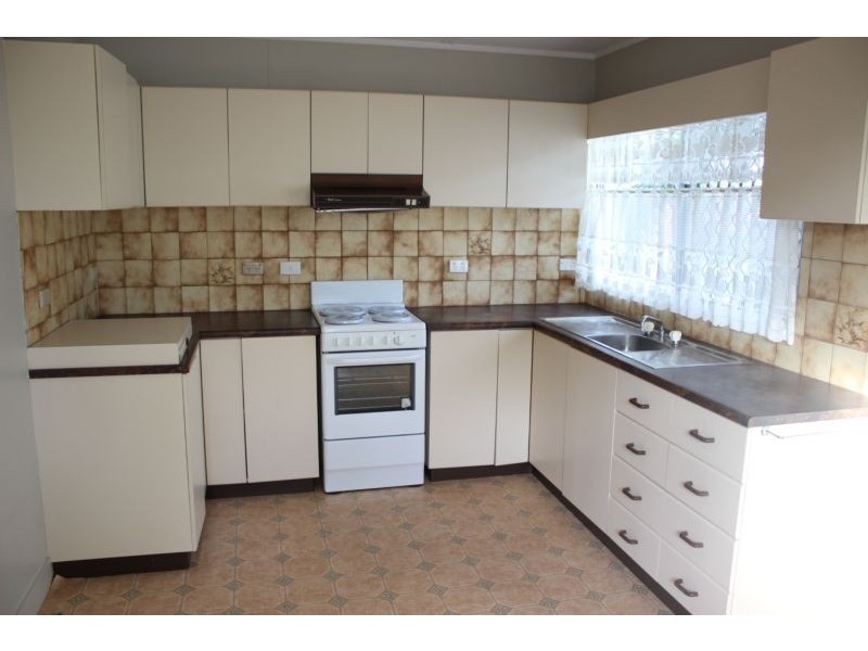 51 Tollington Road, Bowen QLD 4805