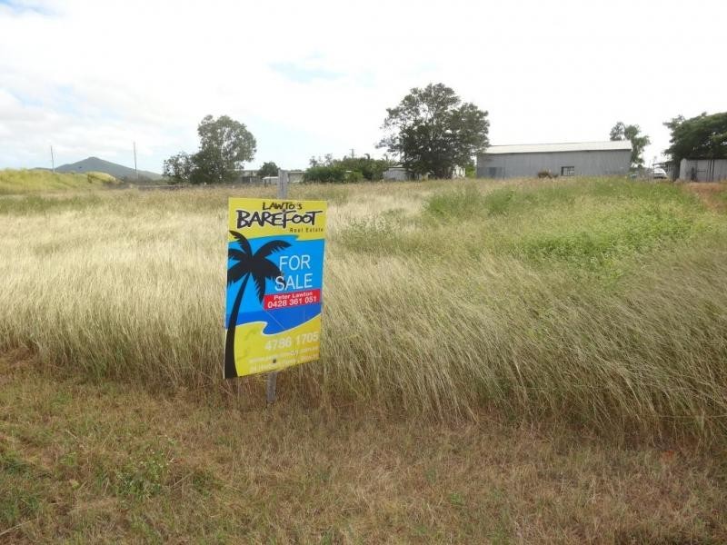 52 Jackson Street, Bowen QLD 4805