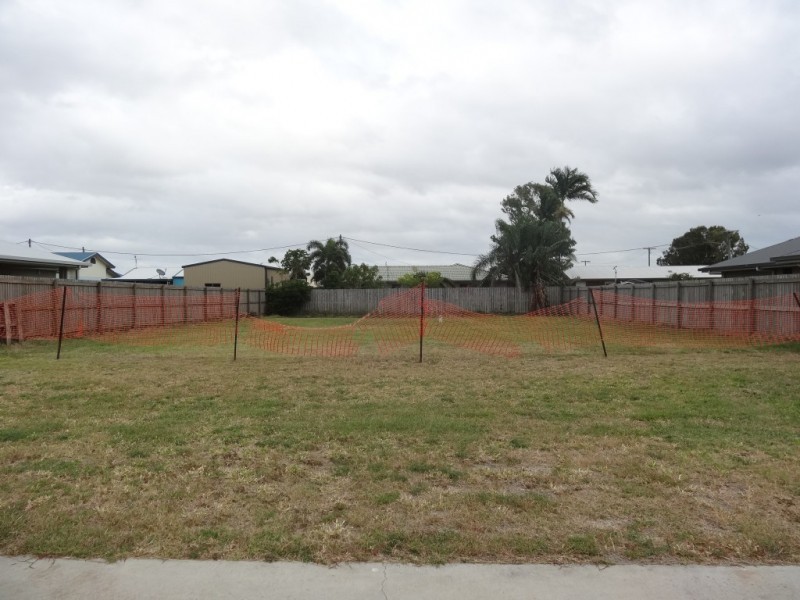 13 Lime Tree Court, Bowen QLD 4805