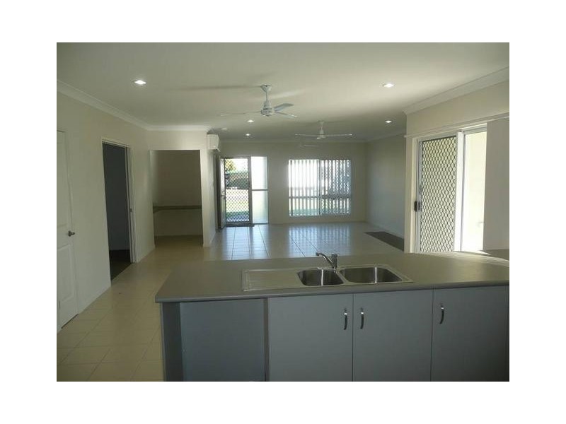 3 Catalina Court, Bowen QLD 4805