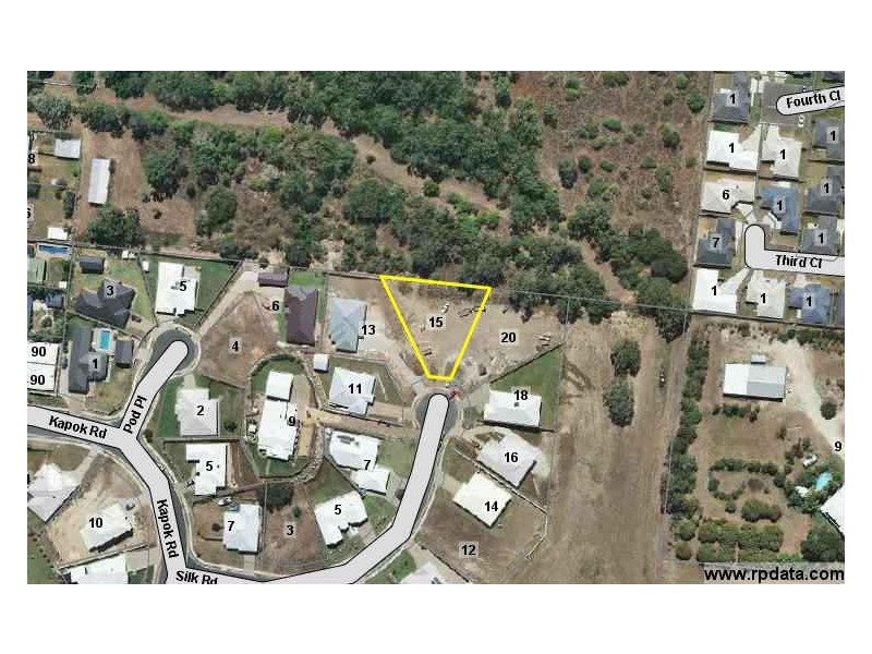 15 Silk Road, Bowen QLD 4805