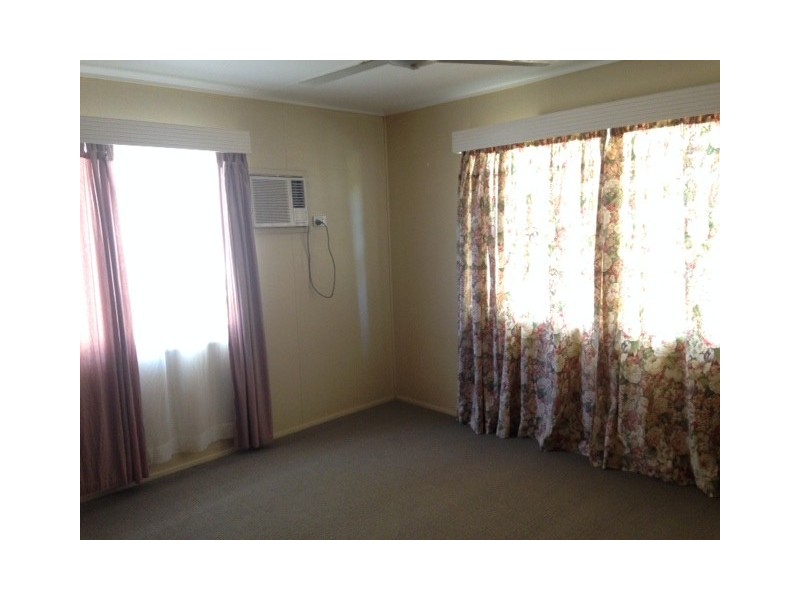 30 Tollington Road, Bowen QLD 4805
