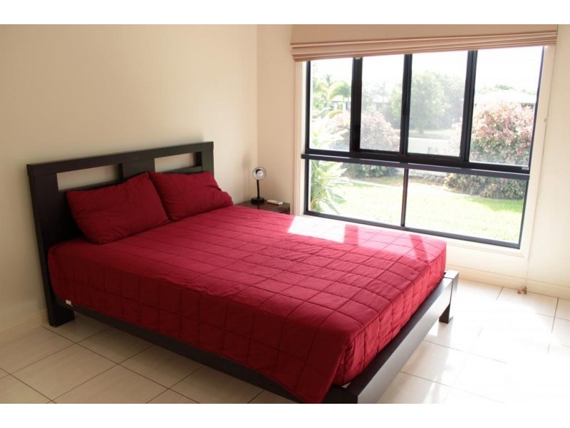 1/101 Herbert Street, Bowen QLD 4805