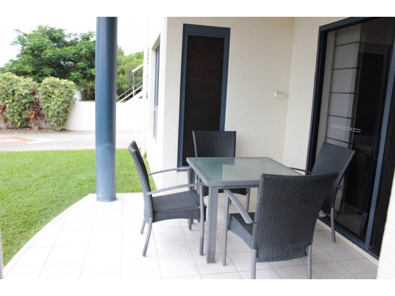 1/101 Herbert Street, Bowen QLD 4805