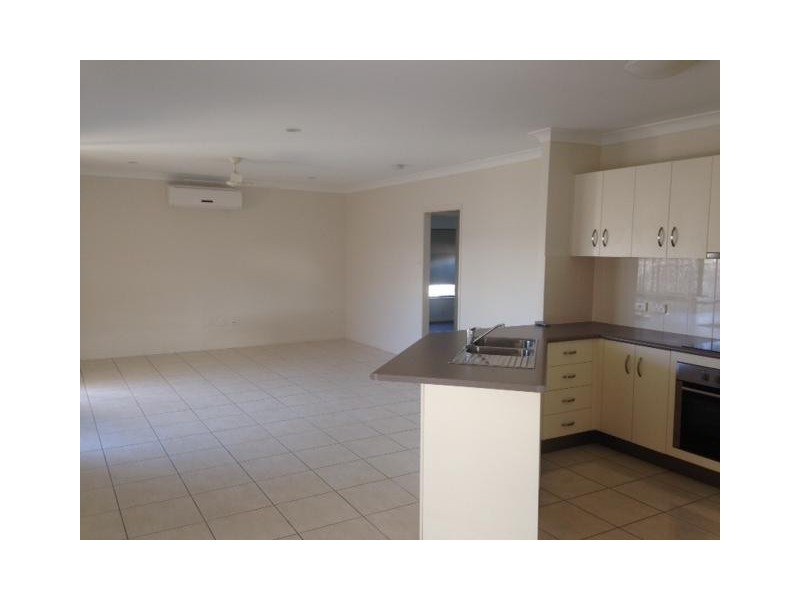 8 COWRIE STREET, Bowen QLD 4805
