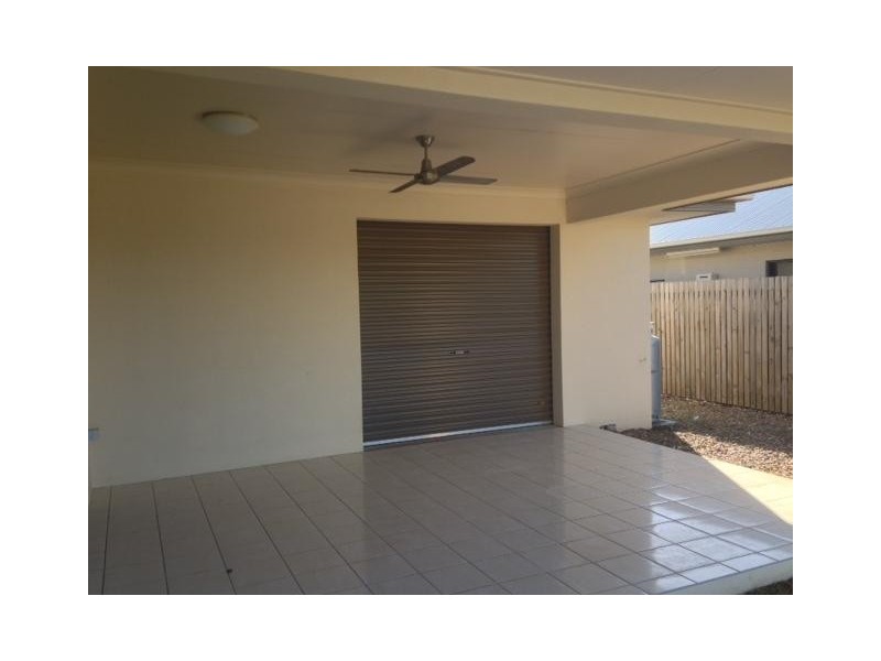8 COWRIE STREET, Bowen QLD 4805