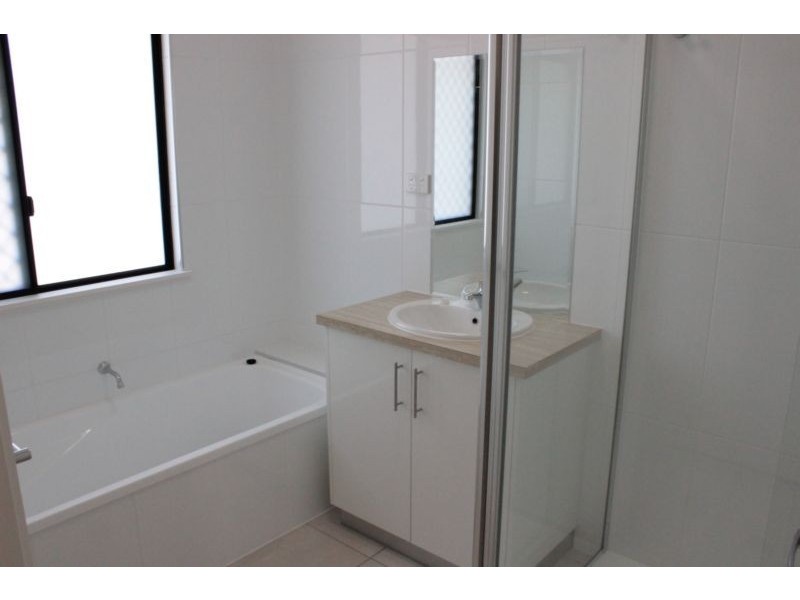 21A Hay Street, Bowen QLD 4805
