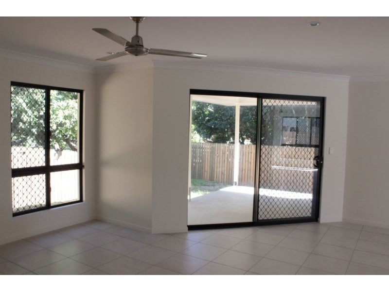 21A Hay Street, Bowen QLD 4805