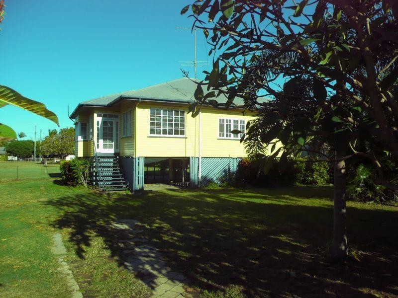 47 Esplanade, Bowen QLD 4805