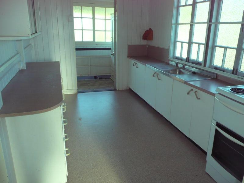 47 Esplanade, Bowen QLD 4805