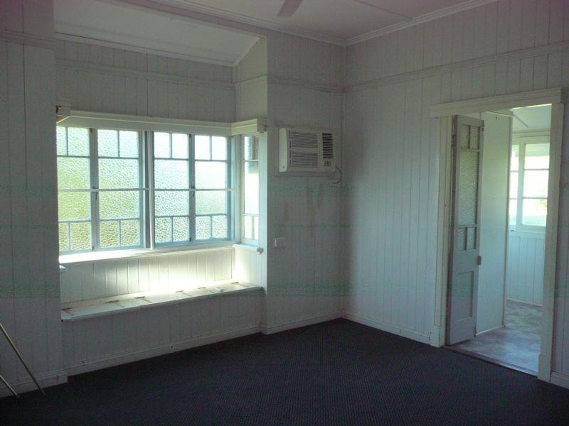 47 Esplanade, Bowen QLD 4805