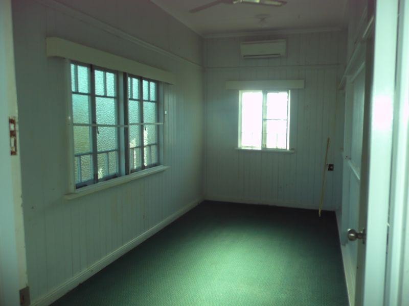 47 Esplanade, Bowen QLD 4805