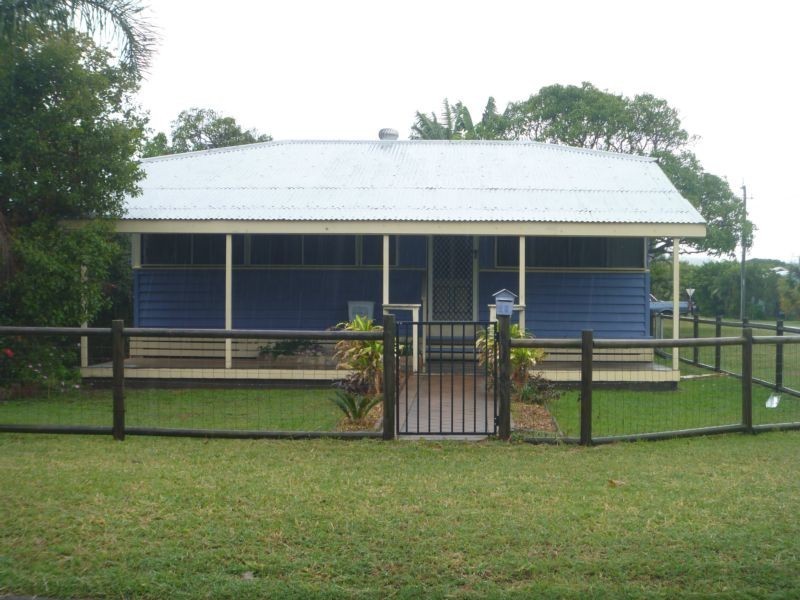 24 Creek Street, Bowen QLD 4805