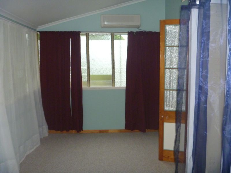 24 Creek Street, Bowen QLD 4805