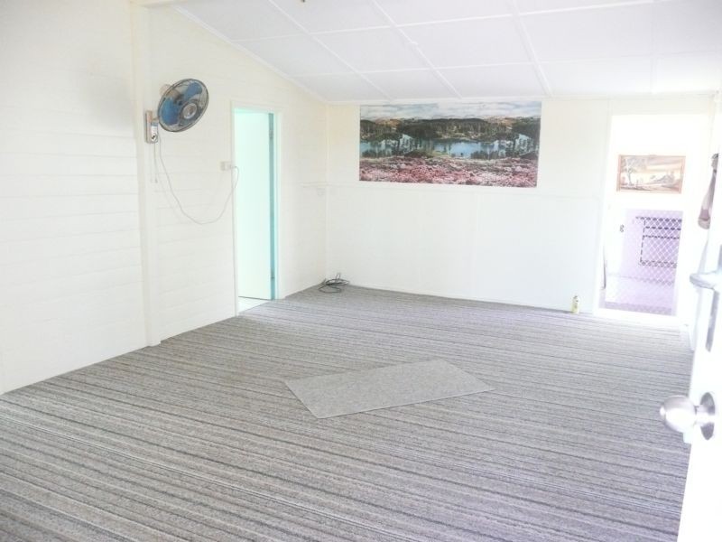 25 Thomas Street, Bowen QLD 4805