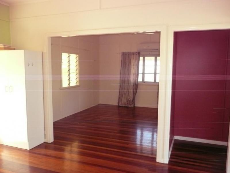 10 George Street, Bowen QLD 4805