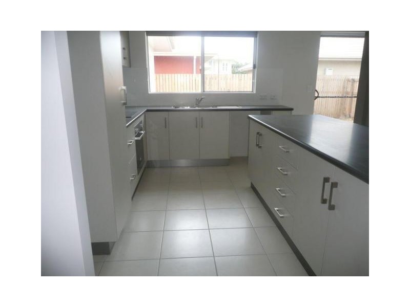 1 Second Close, Seabreeze Estate, Bowen QLD 4805