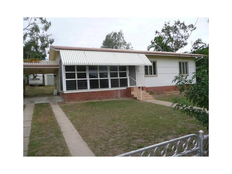 9 Livingstone Street, Bowen QLD 4805