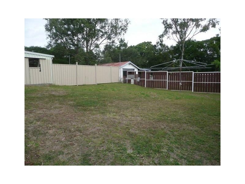 9 Livingstone Street, Bowen QLD 4805