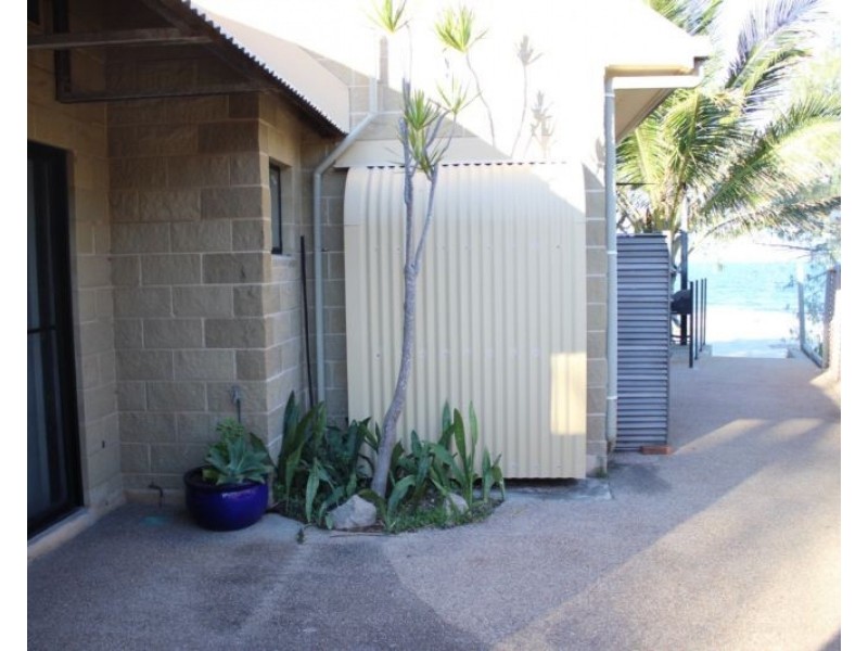 2/8 Pandanus Street, Bowen QLD 4805