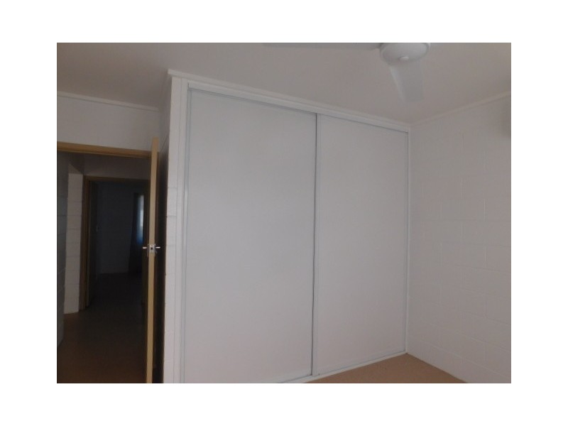 1/17 Casuarina Street, Bowen QLD 4805