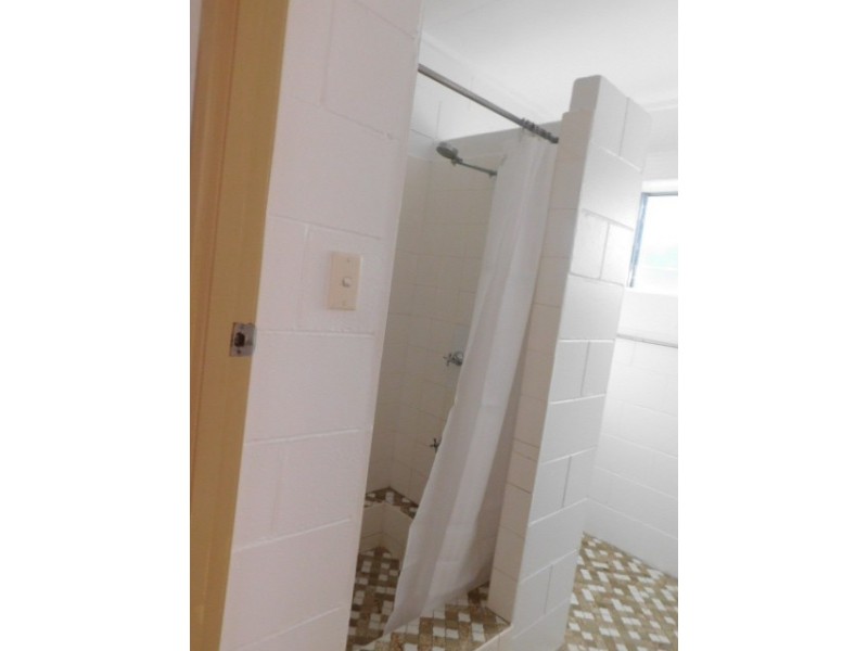 1/17 Casuarina Street, Bowen QLD 4805