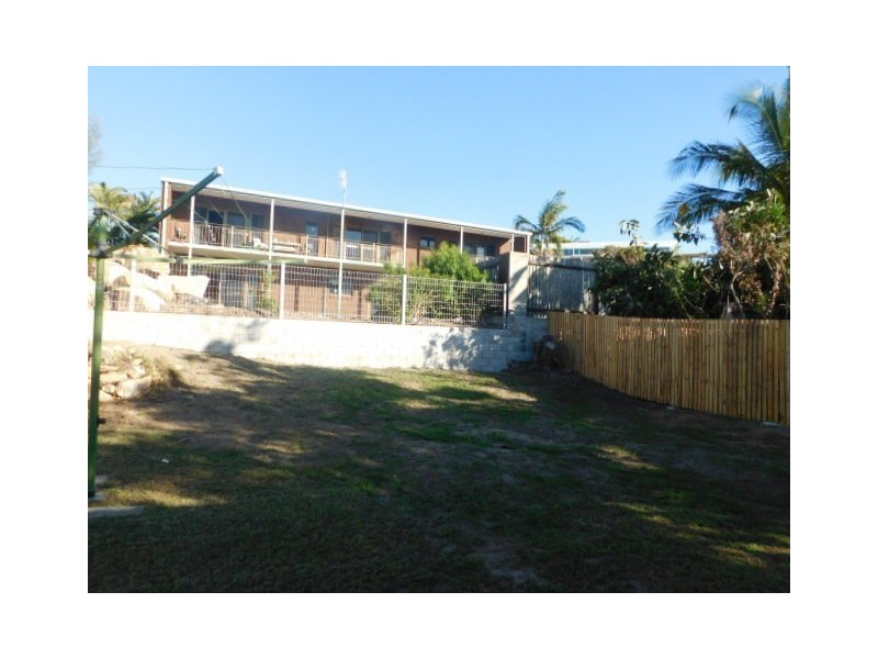 1/17 Casuarina Street, Bowen QLD 4805