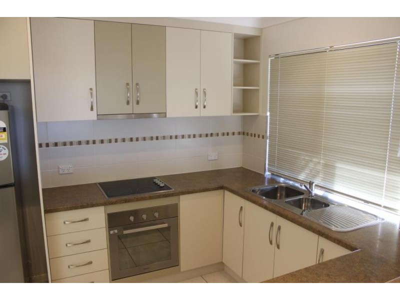 22 Lemon Grove, Bowen QLD 4805